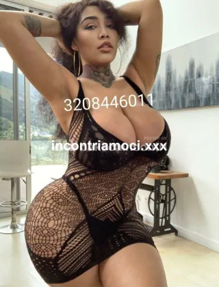 2 - Chana Escort Bologna - 3208446011