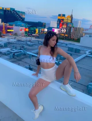 15 - Sono Sempre Disponibile Per Un Massaggi Bolzano - 3501278887