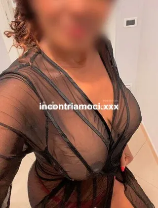 3899340610 - Julia 44 Escort La spezia