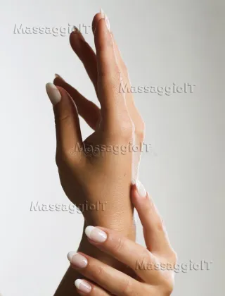 2 - Massaggi Genova - 3460402163
