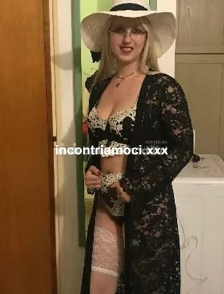 20 - Chanel Escort Genova - 3249978037