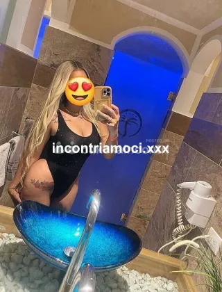 12 - Stella Escort Venezia - 3511108953
