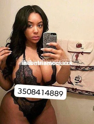 3508414889 - Crotone Appena Arrivata Donna Matura Colombiana