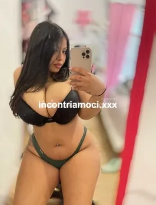 35 - Laura Escort Napoli - 3511656317