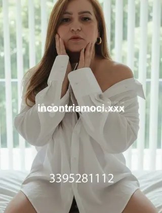 10 - Vittoria Escort Como - 3395281112