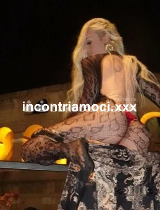 16 - Jeniffer Freitas Trans Verona - 3295591120