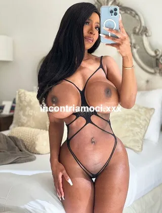 3509879845 - Yuly 25 Escort Napoli