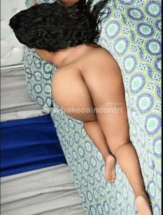 12 - Gola Profonda Escort Salerno - 3511314322