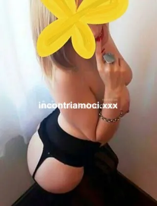 29 - Paola Coppie Salerno - 3509544387