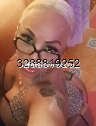 22 - Dakota De Laurentis Trans Roma - 3288819252