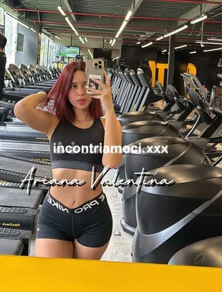7 - Ariana F Trans Como - 3447160633