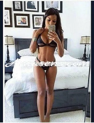 3512220792 - Michel 22 Escort Lecce