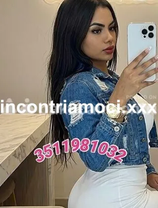 3511981032 - Julie 23 Escort Torino