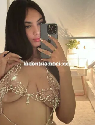 3762477423 - Raggiunga, Anche A Casa Mia Foto Vere Apena