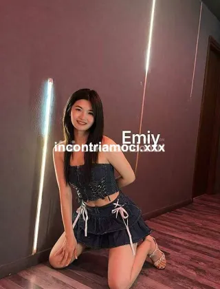 3311242766 - Luna 26 Milf Asiatica Modena