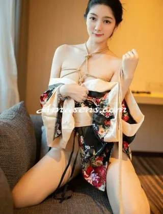 14 - Ragazza Escort La spezia - 3319428870