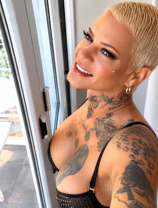 2 - Lina Escort Palermo - 3204230910