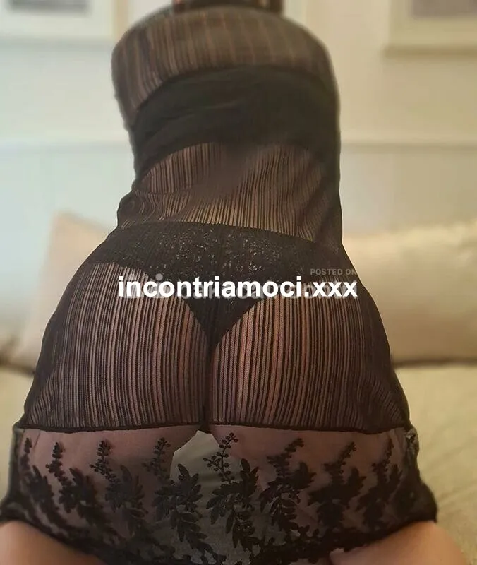 Coppia Di Amiche
