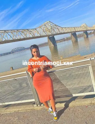 21 - Esmeralda Escort Piacenza - 3313258221