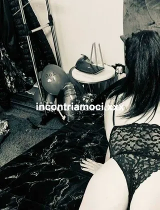 11 - Martina Massaggio Massaggi Catania - 3512652438