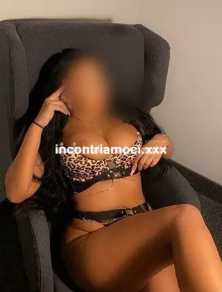 35 - Simona Escort Pescara - 3886344789
