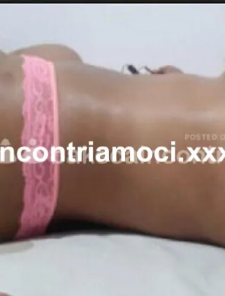 3919304543 - Fa Freddo Vieni Ti Scaldo Io /Massaggio Relax