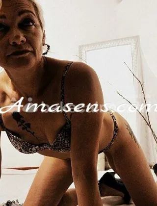 11 - Arianna Escort Terni - 3663371212