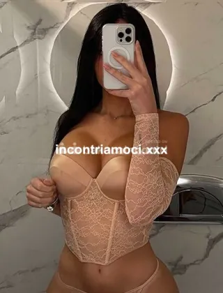 2 - Alessia Escort Napoli - 3520983019