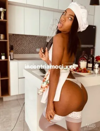 4 - Valentina Escort Potenza - 3510556601