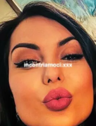 2 - Sofia Lyon Trans Latina - 3510995799