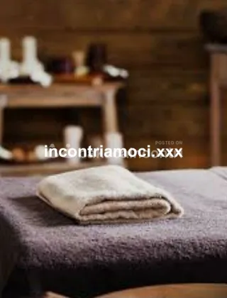 25 - Lunas Escort Verona - 3296278700