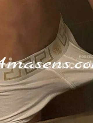 3920357613 - Luc 45 Milf Latina