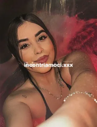 28 - Laura Trans Chieti - 3508475301