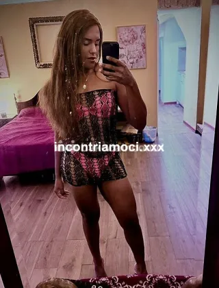 1 - Natasha Trans Pisa - 3287372145