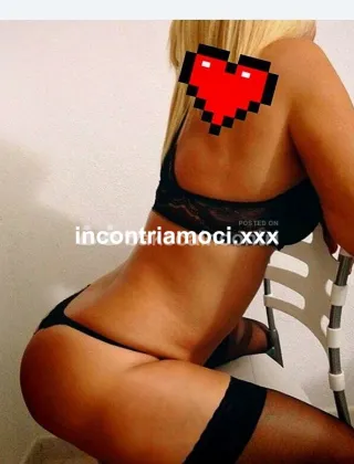 3715551903 - Elena Bella Singora Pompinara Completa