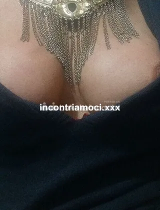 23 - Alessandra Trans Avellino - 3715212112