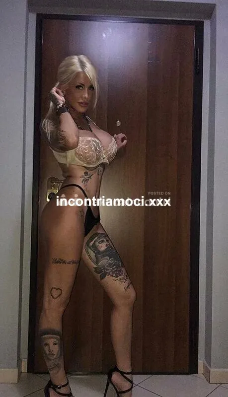 Giovane Tatuata