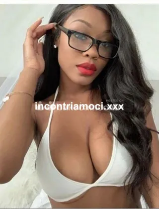 29 - .... Escort Como - 3509944817
