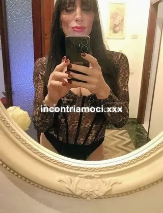 21 - Alessandra Trans Avellino - 3715212112