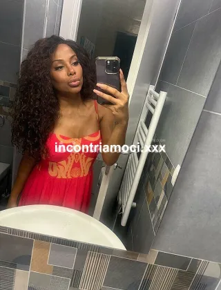 26 - Tazia Duran Trans Latina - 3711959033