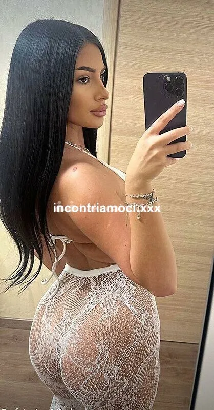 Amira