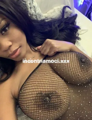 31 - Nancy Escort Belluno - 3509221196