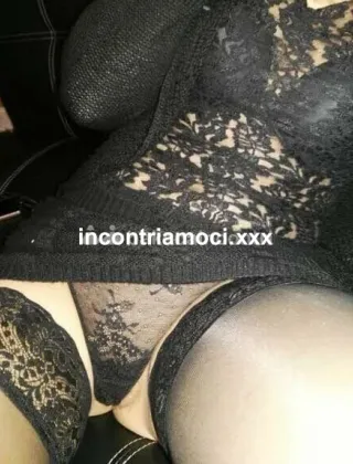 29 - Moglie Puttana Coppie Arezzo - 3514271970