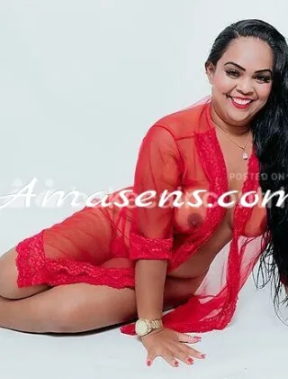 3508449446 - Laura Ragazza Brasiliana X La Prima Volta In