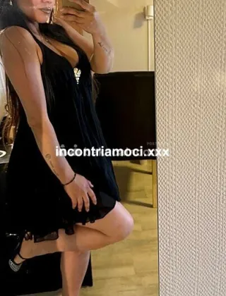 27 - Lari Escort Trento - 3889229015
