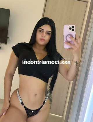 25 - Regina Delle Pompate Escort Avellino - 3509898775