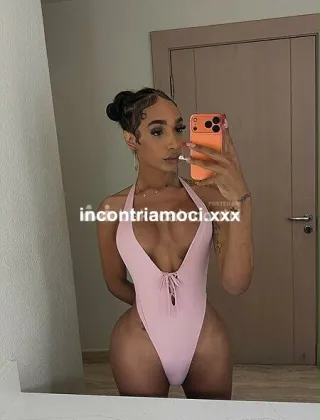 35 - Pamela Trans Taranto - 3508964833