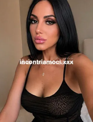 3760520275 - Ella 27 Escort Campobasso