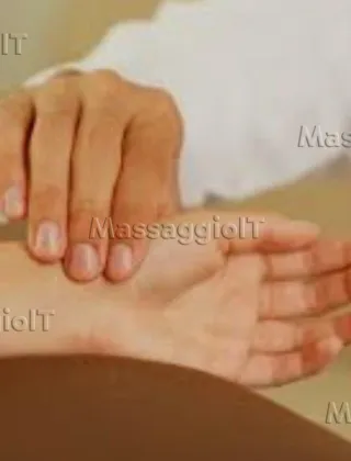 11 - Centro Massaggi Ad Empoli Massaggi Firenze - 3930048934
