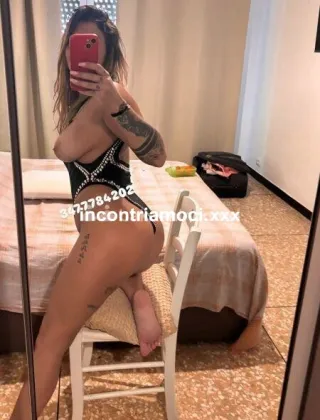 11 - Adelaide Escort Savona - 3477784202